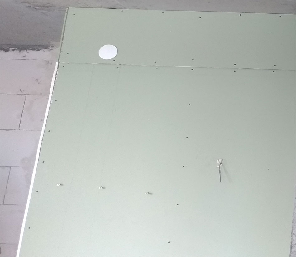 Demontage von Gipskartondecken